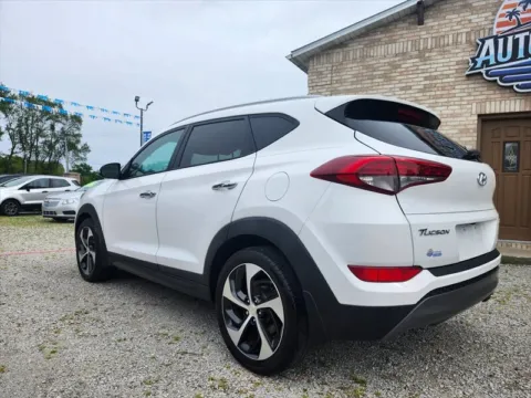 Another view of 2016 Hyundai TUCSON Limited for sale in Wanatah, IN at Auto Island