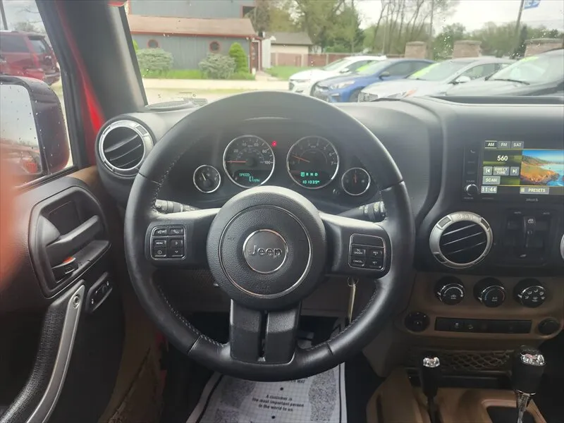 2016 Jeep Wrangler Unlimited Sahara - Photo 23