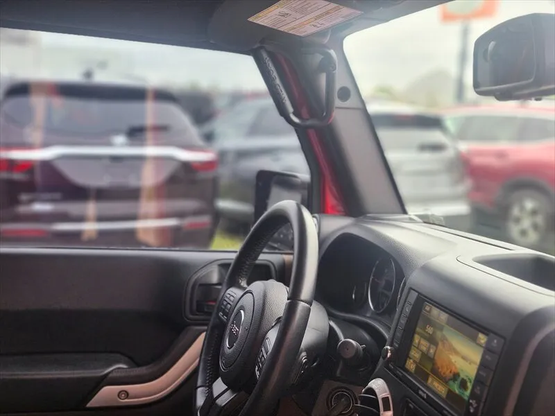 2016 Jeep Wrangler Unlimited Sahara - Photo 28
