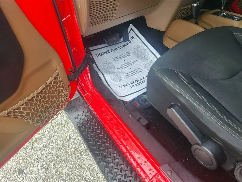 2016 Jeep Wrangler Unlimited Sahara - Photo 18
