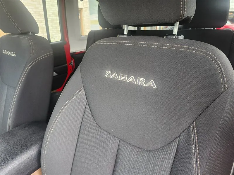 2016 Jeep Wrangler Unlimited Sahara - Photo 21