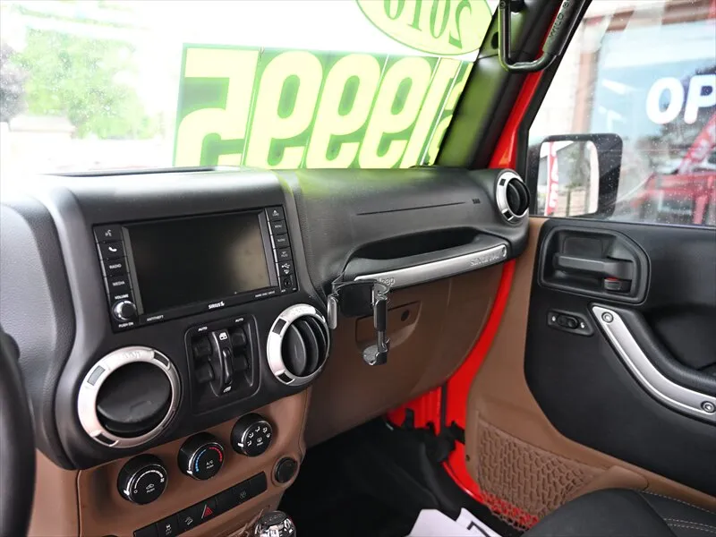 2016 Jeep Wrangler Unlimited Sahara - Photo 47