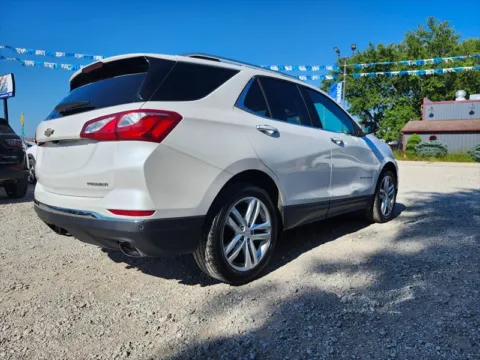 More photos of 2020 Chevrolet Equinox Premier at Auto Island, IN