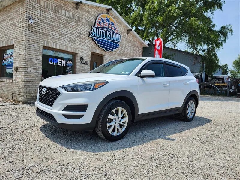 White 2019 Hyundai TUCSON Essential for sale in Wanatah, IN