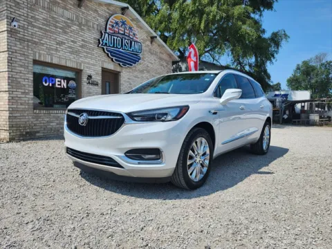 White 2018 Buick Enclave Premium for sale in Wanatah, IN