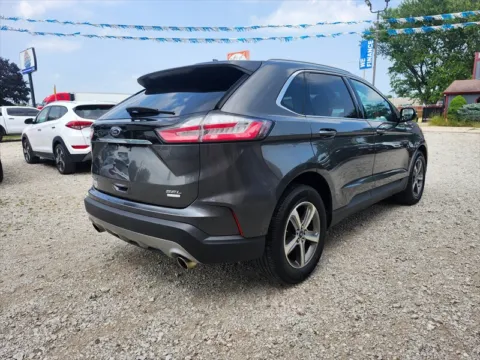 More photos of 2019 Ford Edge SEL at Auto Island, IN