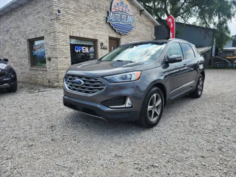 Beige 2019 Ford Edge SEL for sale in Wanatah, IN