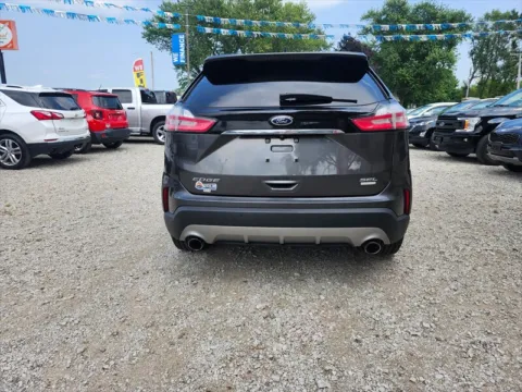 More photos of 2019 Ford Edge SEL at Auto Island, IN