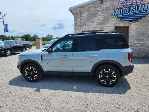 Photos of 2022 Ford Bronco Sport Outer Banks for sale in Wanatah, IN at Auto Island