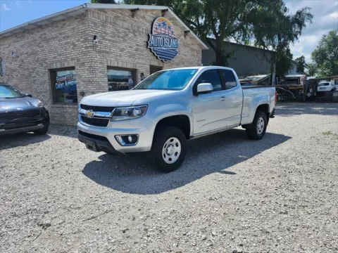Silver 2018 Chevrolet Colorado LT for sale in Wanatah, IN