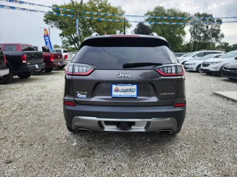 More photos of 2019 Jeep Cherokee Limited at Auto Island, IN