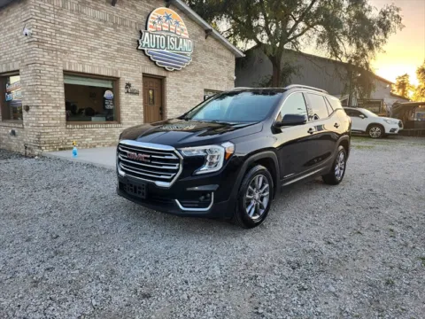 Black 2022 GMC Terrain SLT for sale in Wanatah, IN