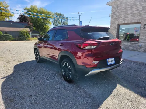 Photos of 2021 Chevrolet Trailblazer LT for sale in Wanatah, IN at Auto Island
