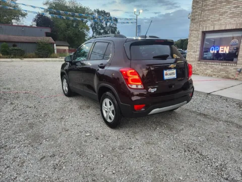 Another view of 2022 Chevrolet Trax LT for sale in Wanatah, IN at Auto Island