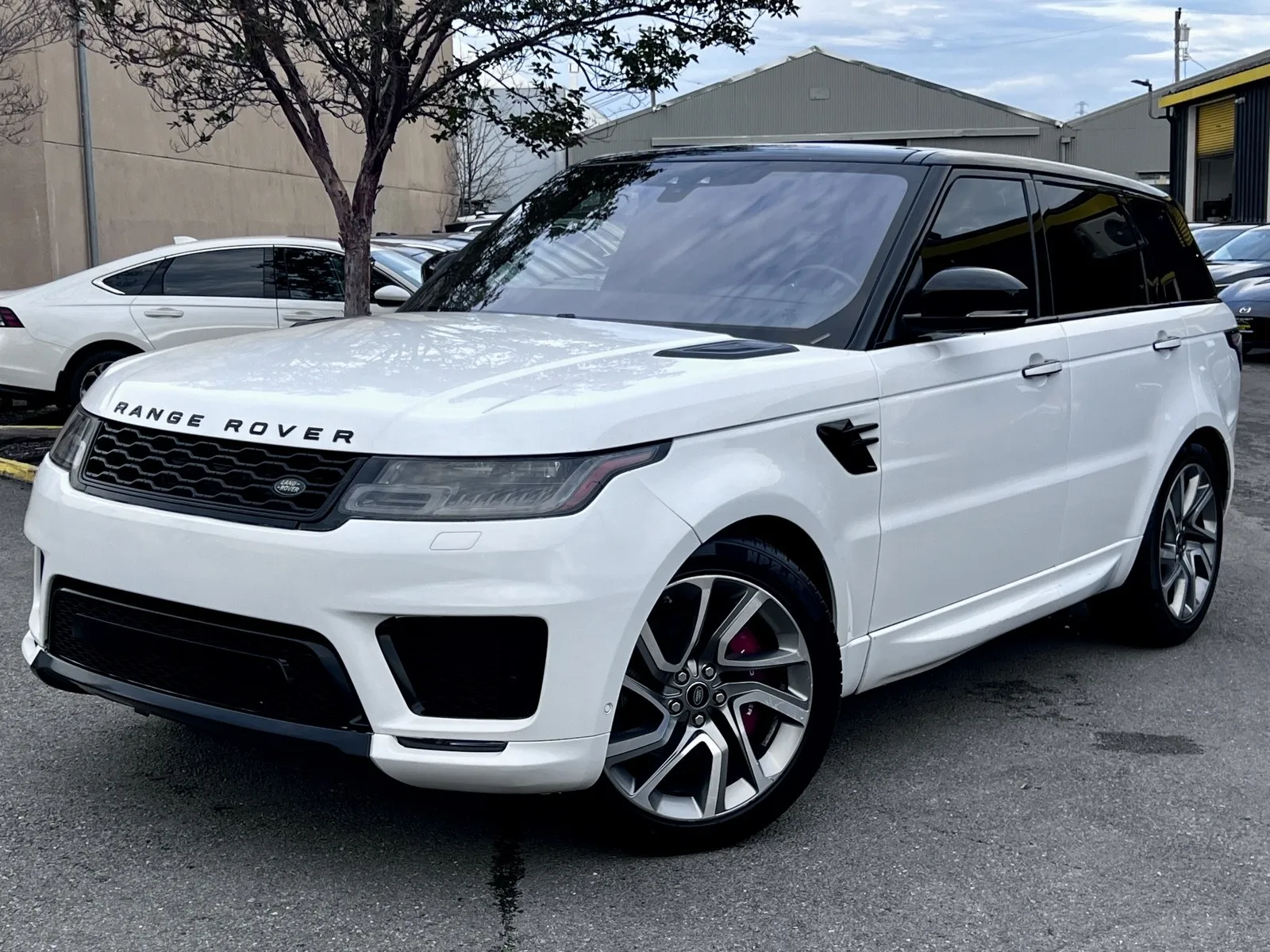 White 2018 Land Rover Range Rover Sport HSE Dynamic for sale in San Rafael, CA