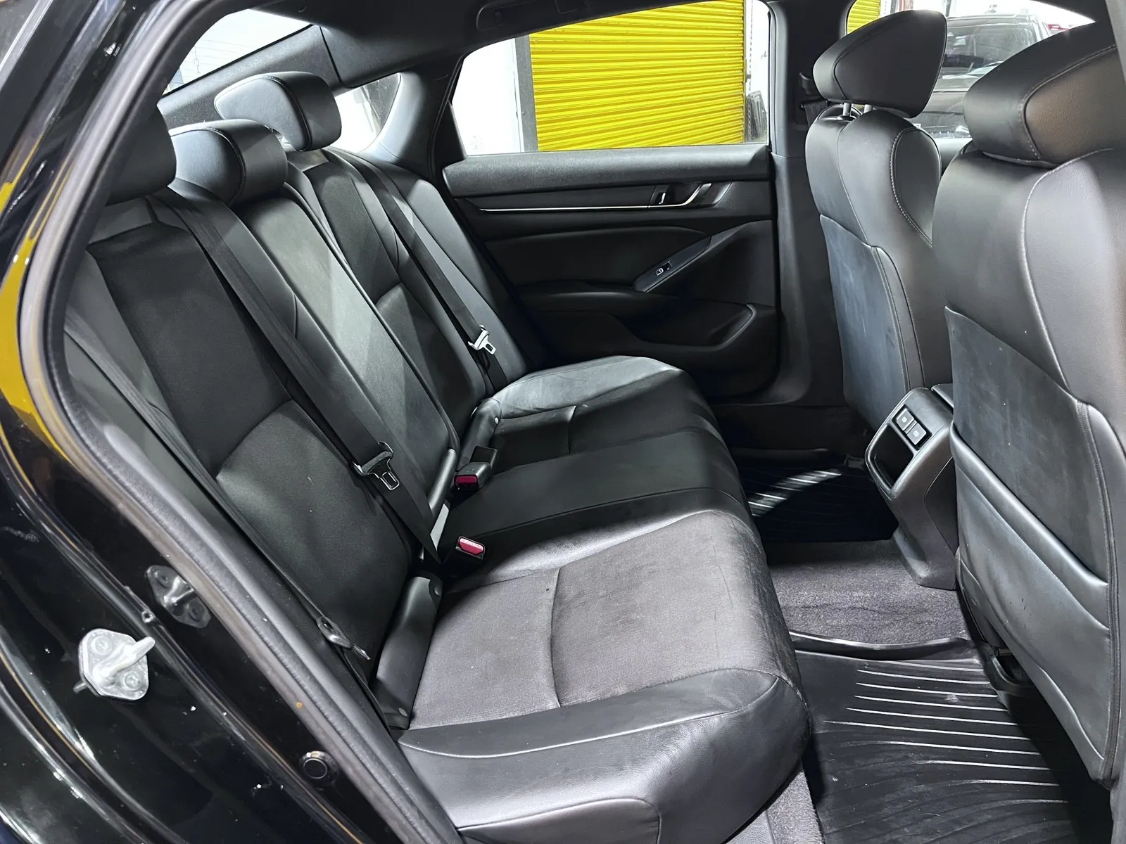 2022 Honda Accord Sport - Photo 18
