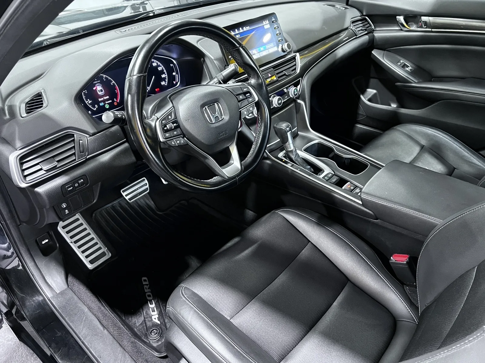 2022 Honda Accord Sport - Photo 14