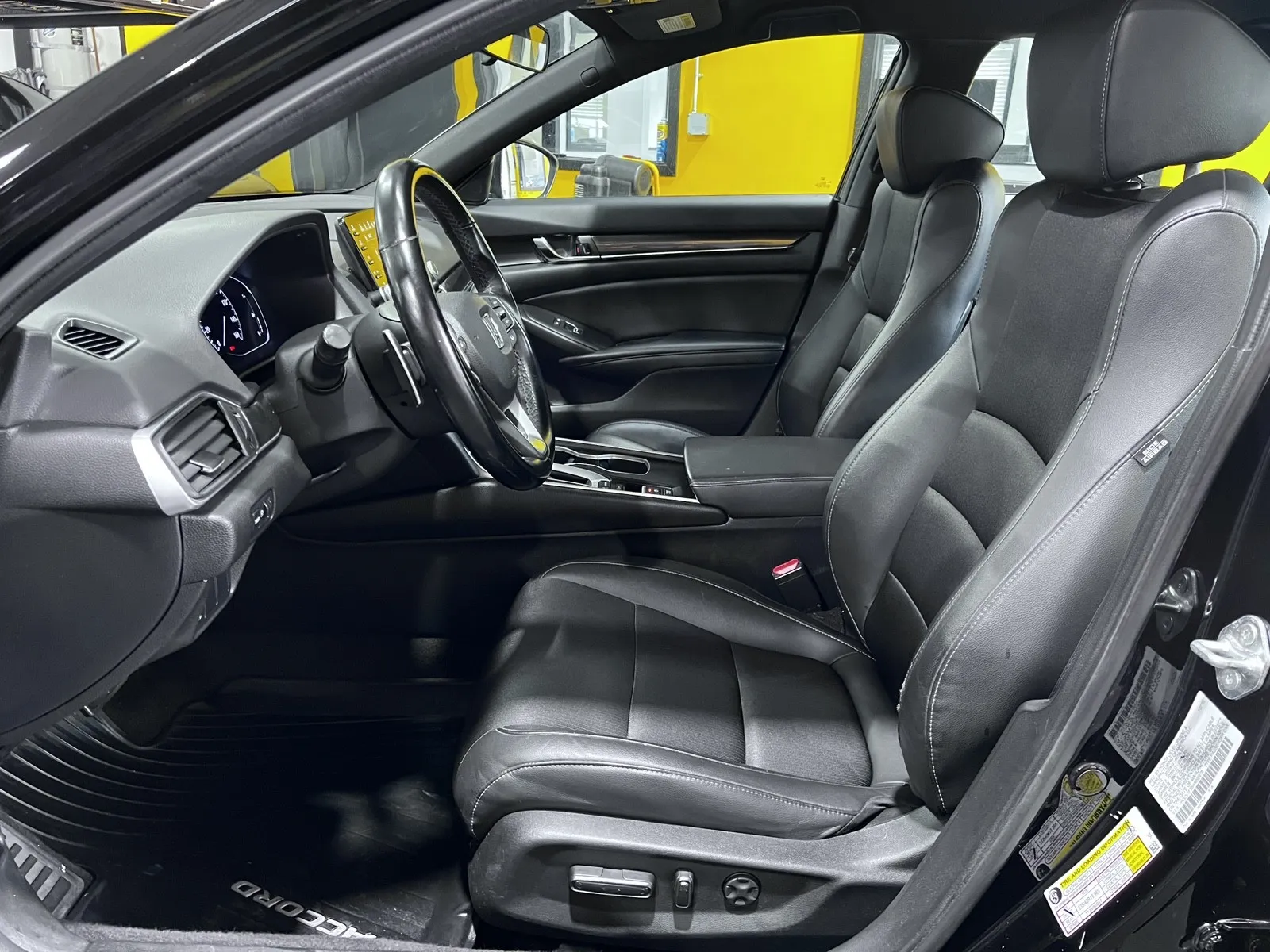2022 Honda Accord Sport - Photo 15