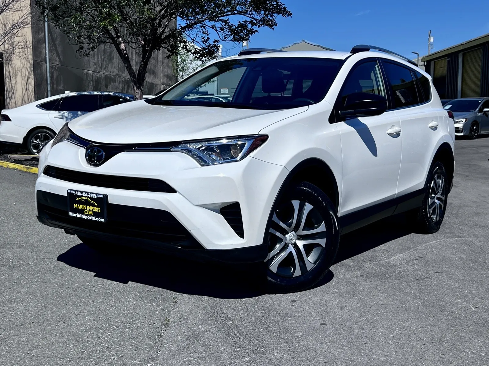 White 2017 Toyota RAV4 LE for sale in San Rafael, CA
