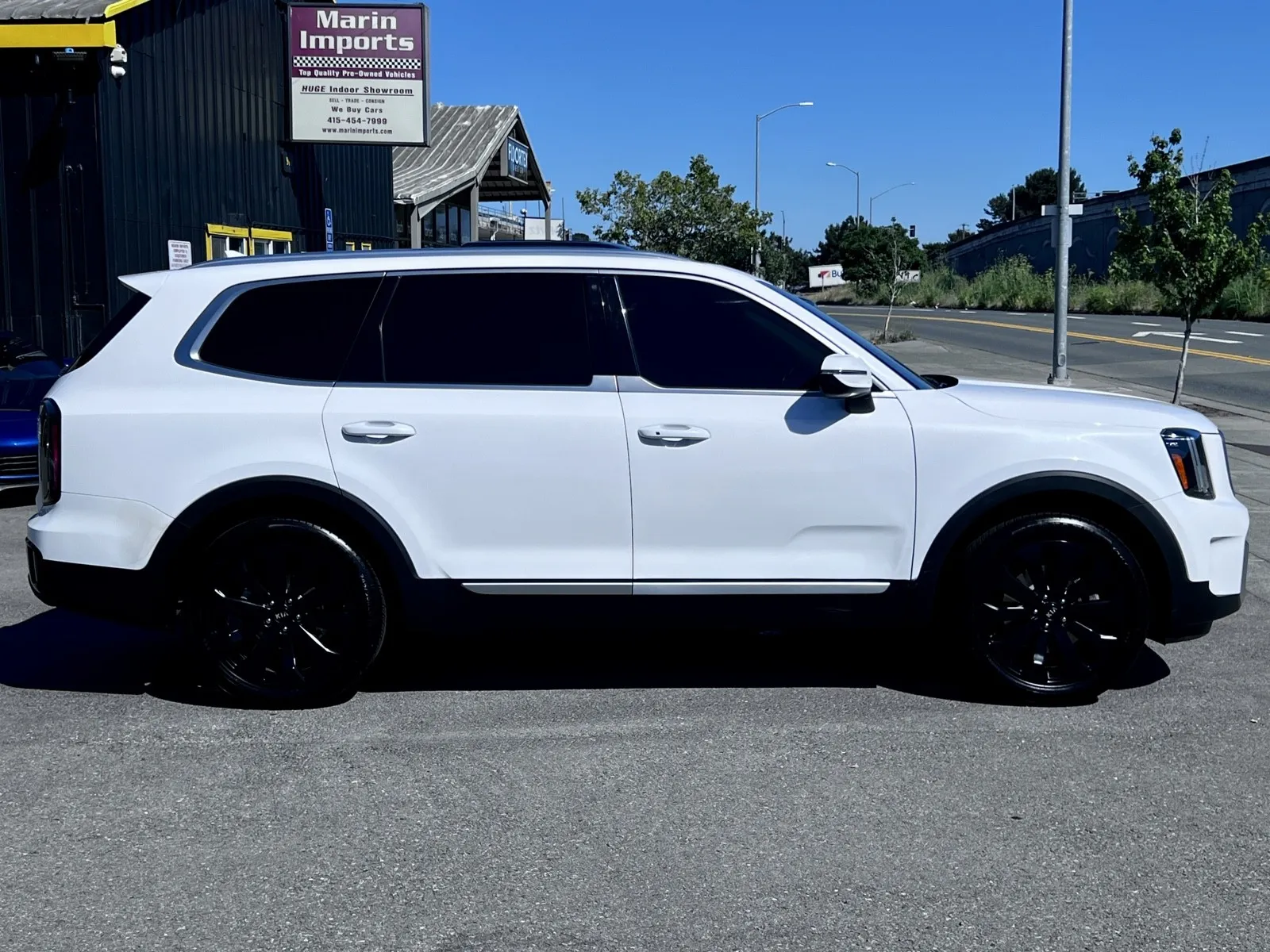 More photos of 2023 Kia Telluride EX at Marin Imports, CA