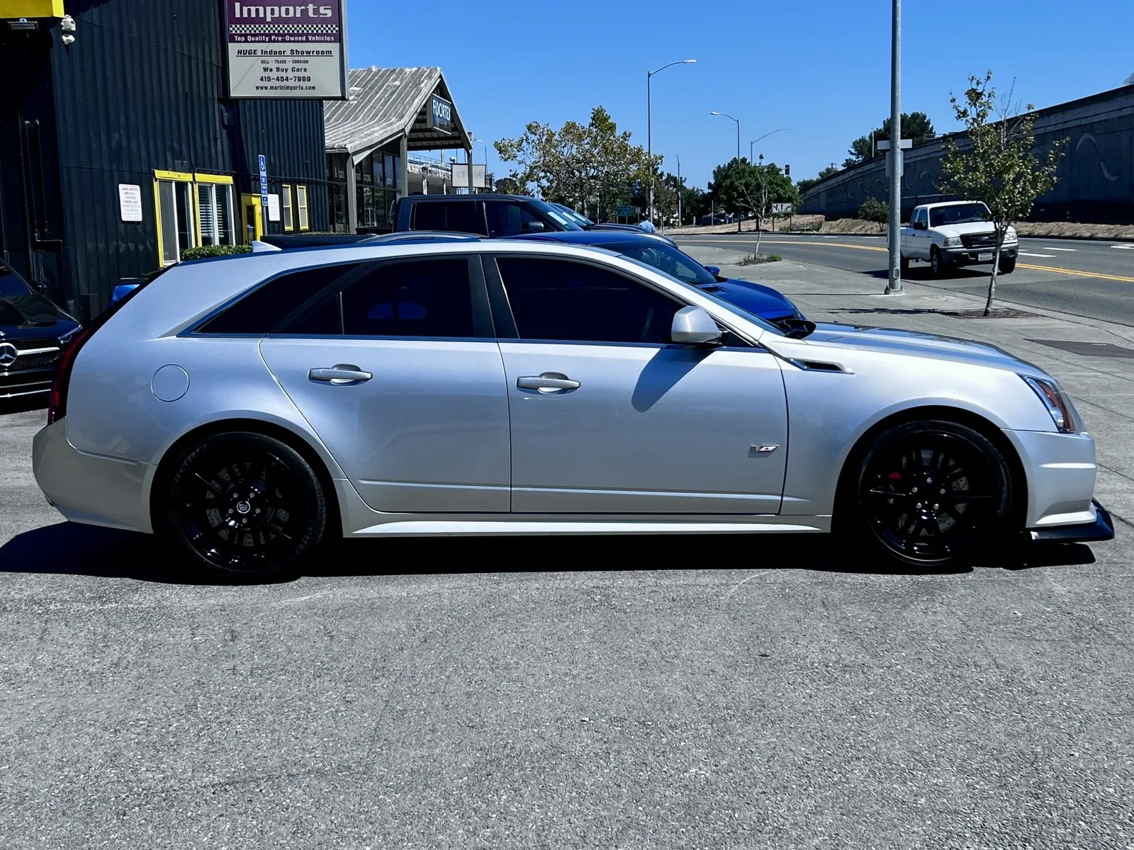 More photos of 2013 Cadillac CTS-V Wagon at Marin Imports, CA