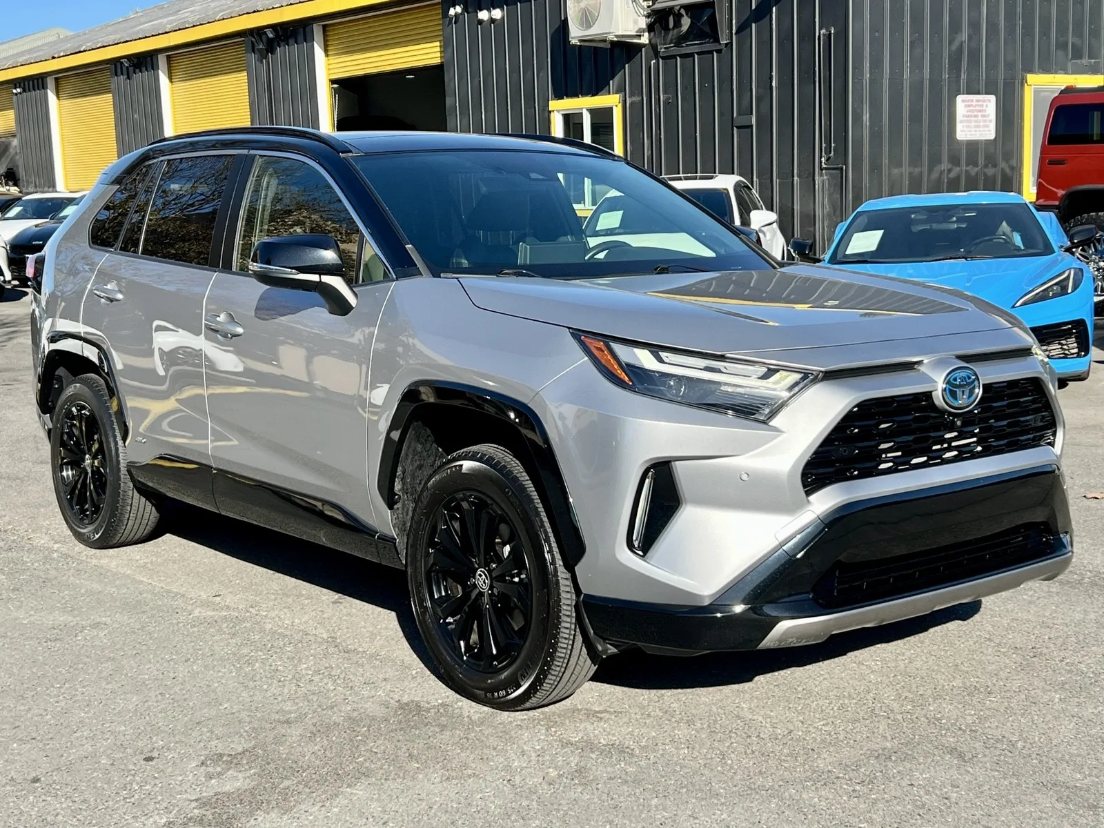More photos of 2022 Toyota RAV4 Hybrid XSE at Marin Imports, CA