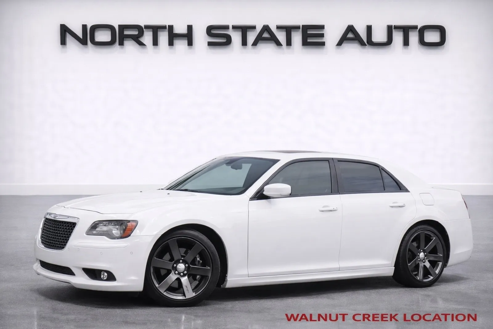 White 2014 Chrysler 300 SRT8 for sale in Walnut Creek, CA