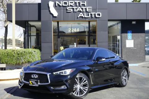 Black 2017 INFINITI Q60 2.0t Premium for sale in Walnut Creek, CA
