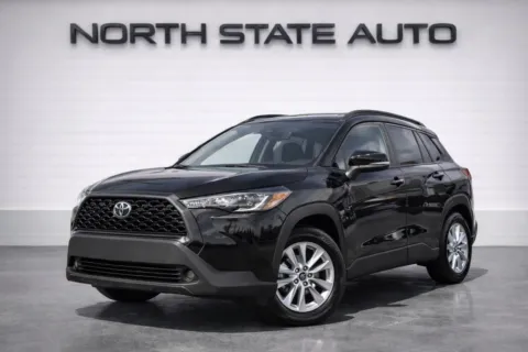 Black 2023 Toyota Corolla Cross LE for sale in Walnut Creek, CA