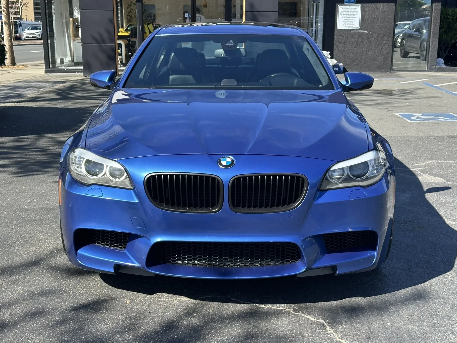 BMW M5 photo 5