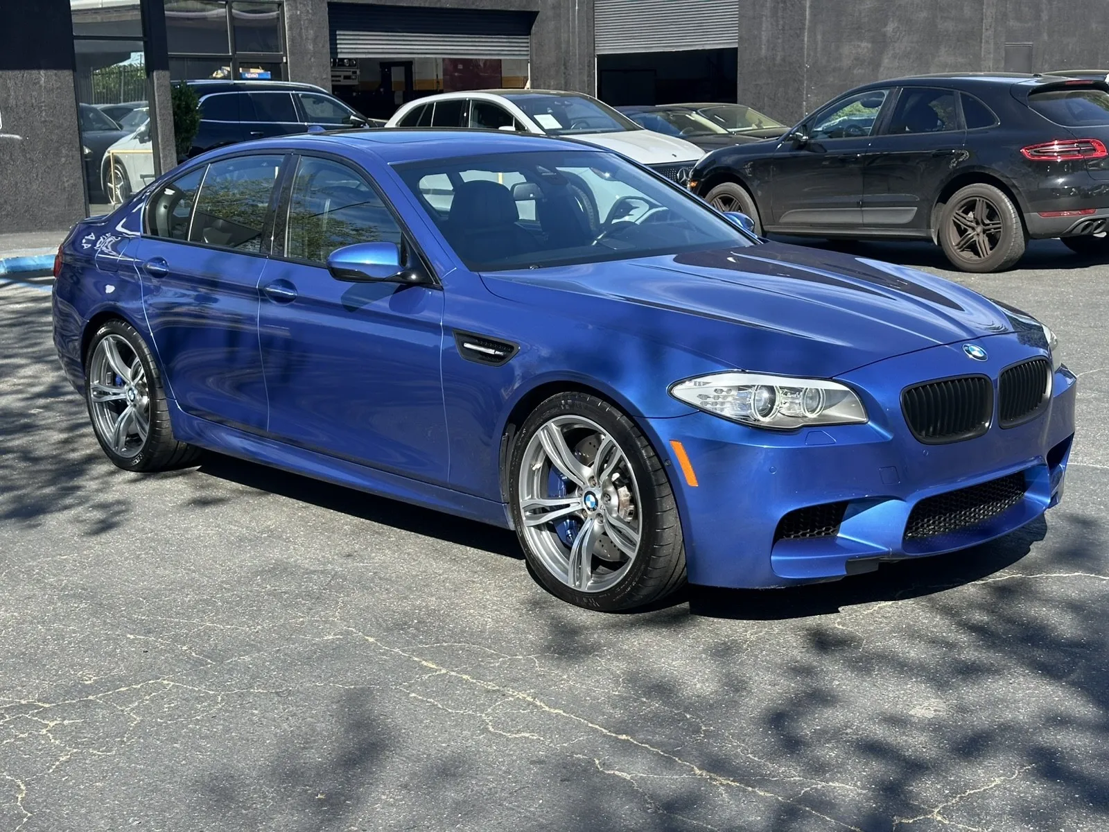 BMW M5 photo 7