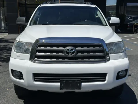 More photos of 2015 Toyota Sequoia SR5 at North State Auto, CA