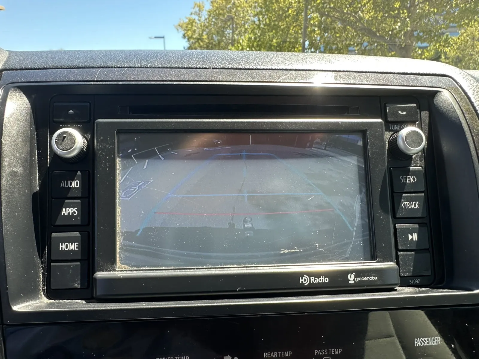 Toyota Sequoia photo 27
