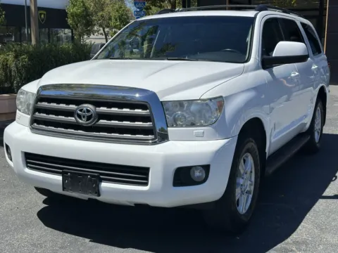 More photos of 2015 Toyota Sequoia SR5 at North State Auto, CA