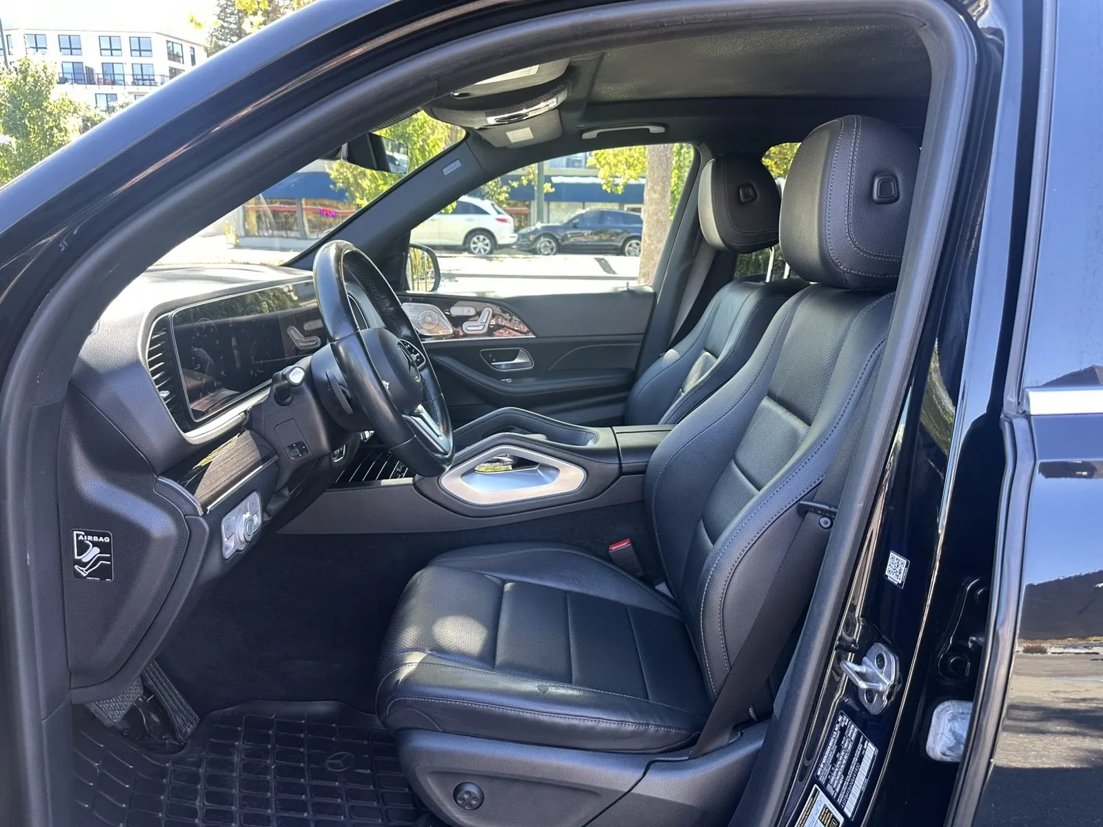 Mercedes-Benz GLE photo 18