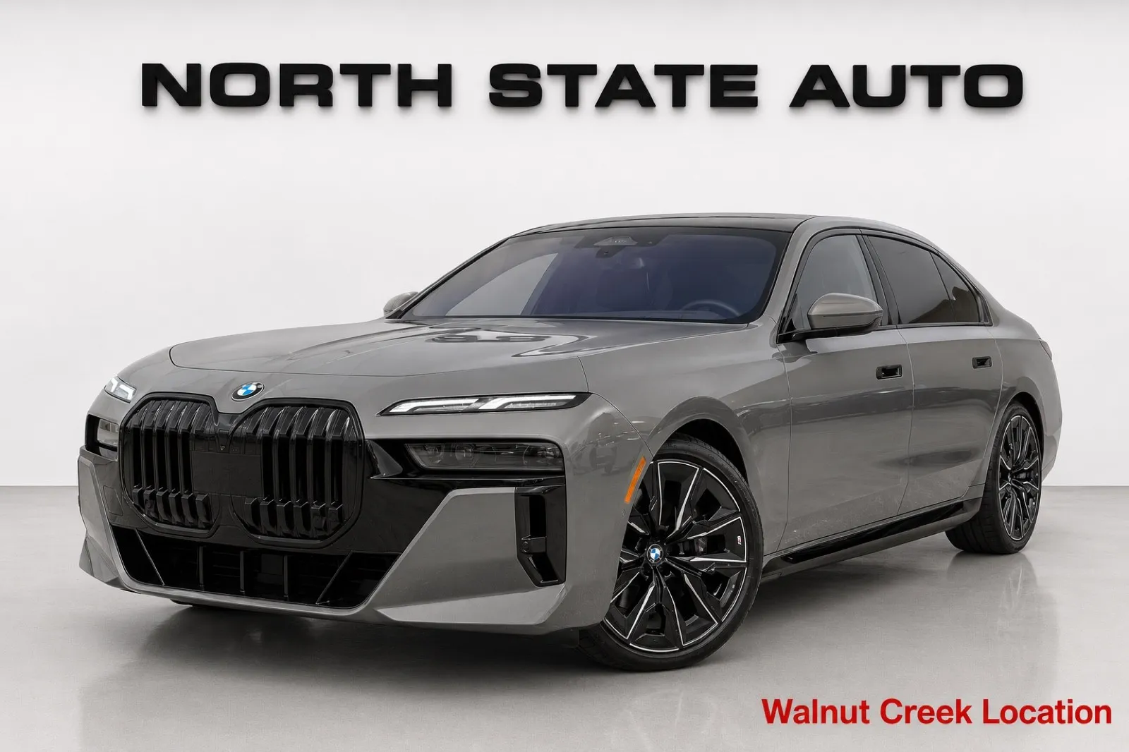 Gray 2023 BMW 7 Series 740i for sale in Walnut Creek, CA