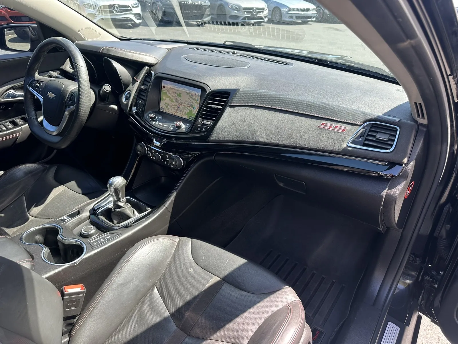 Chevrolet SS photo 21