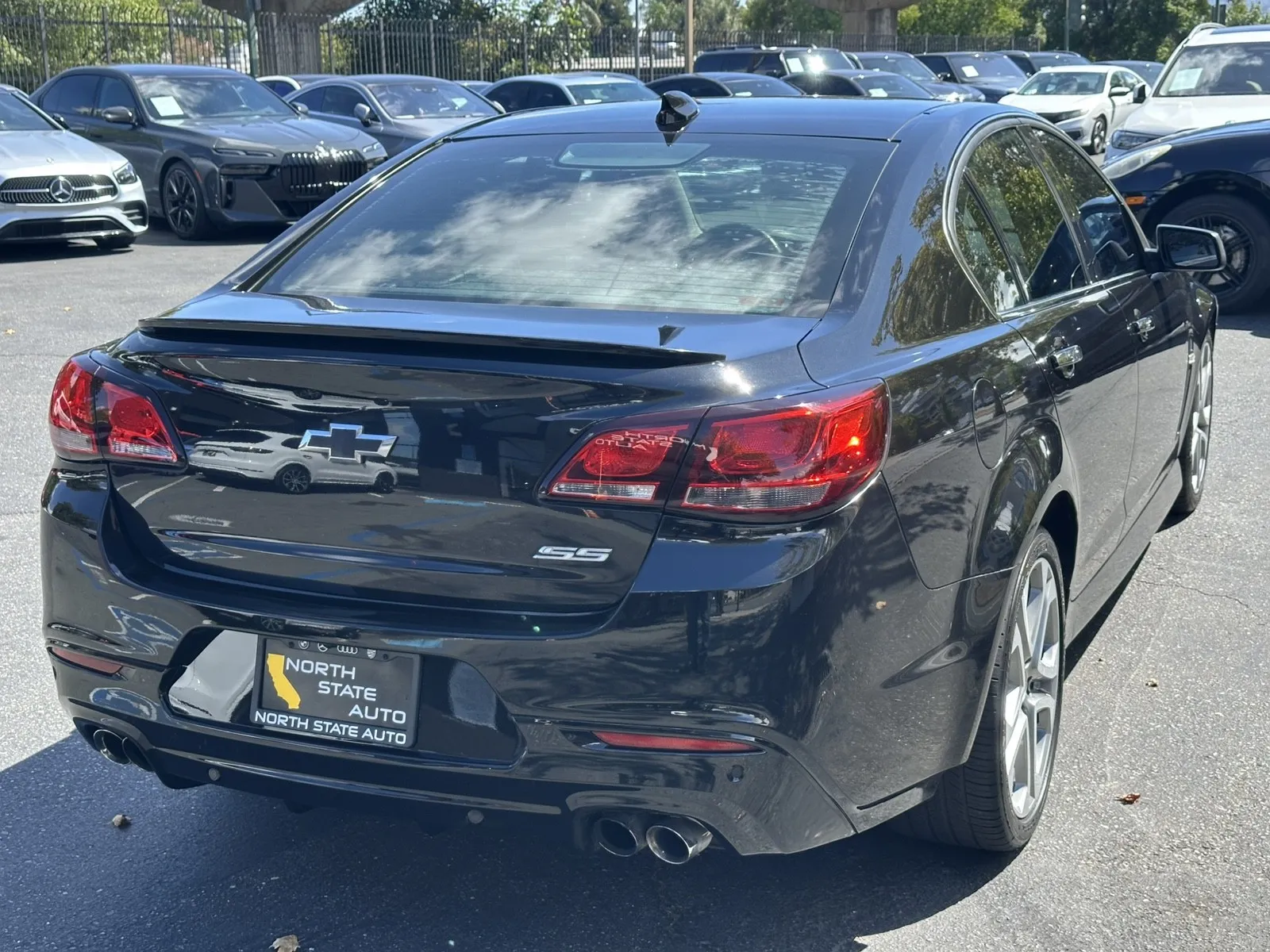 Chevrolet SS photo 9