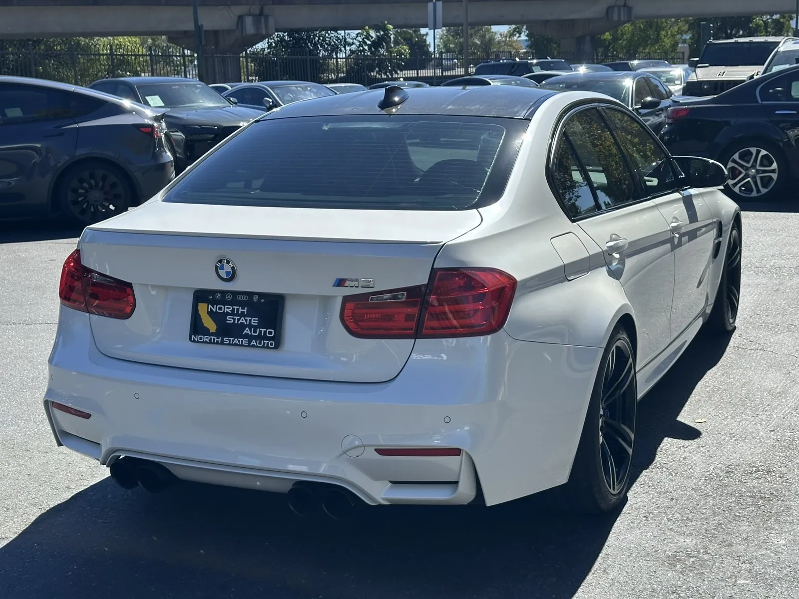 BMW M3 photo 9