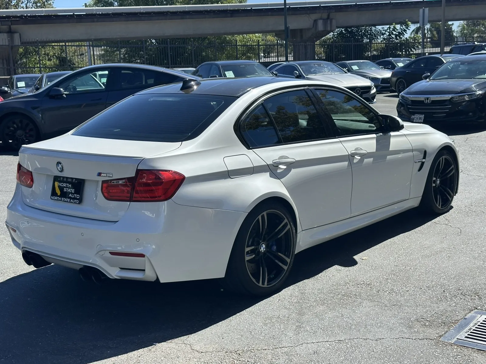BMW M3 photo 8