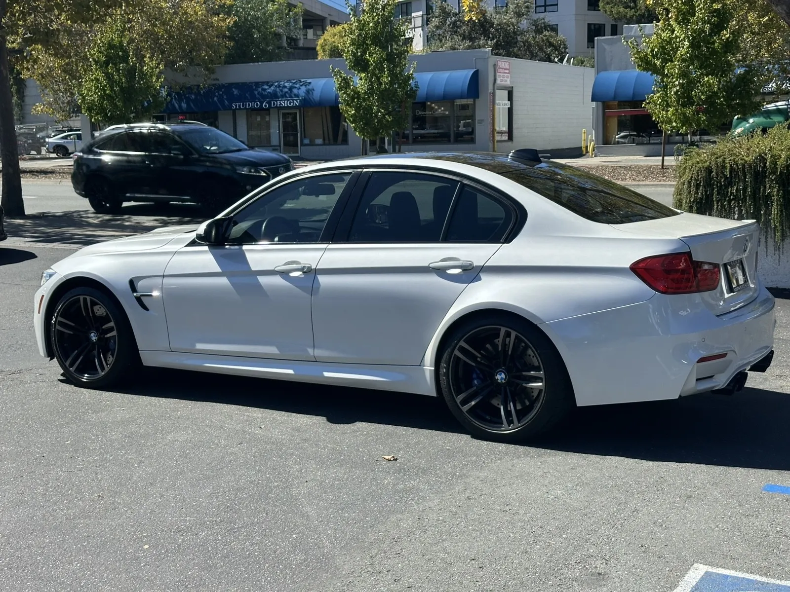 BMW M3 photo 12
