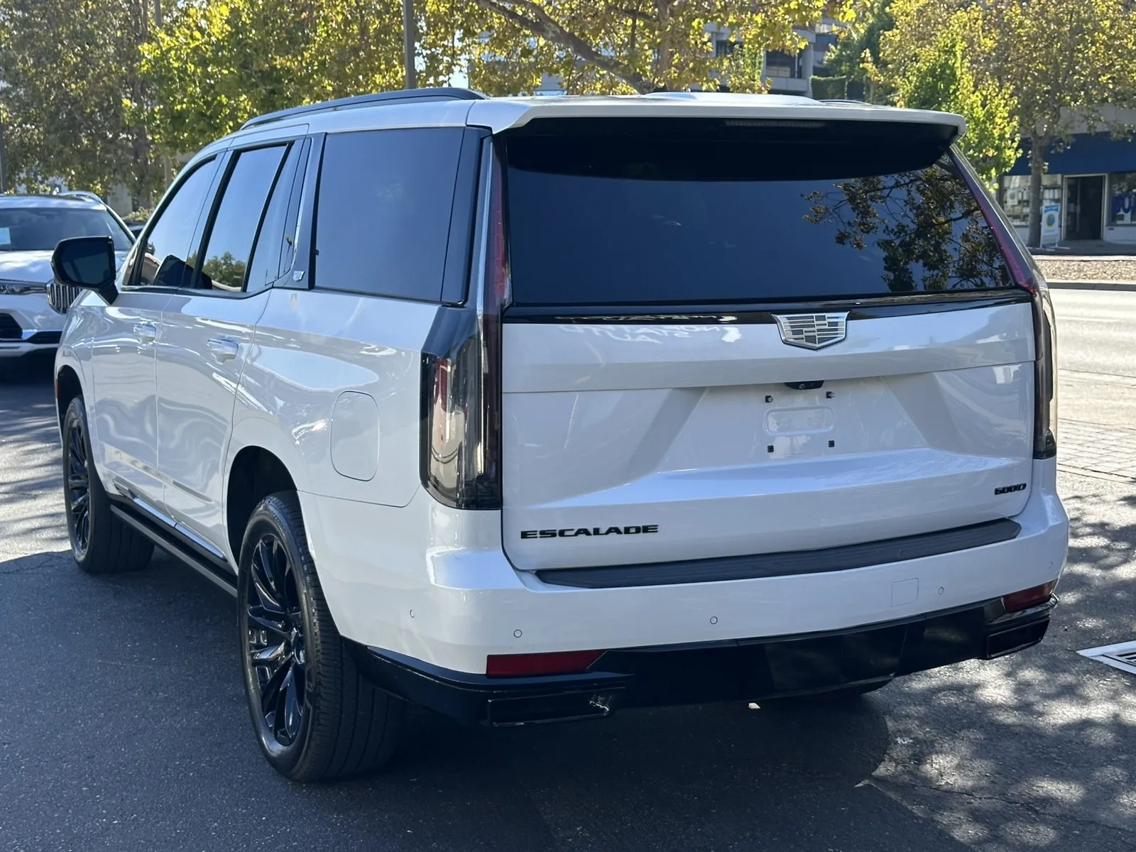 Cadillac Escalade photo 11