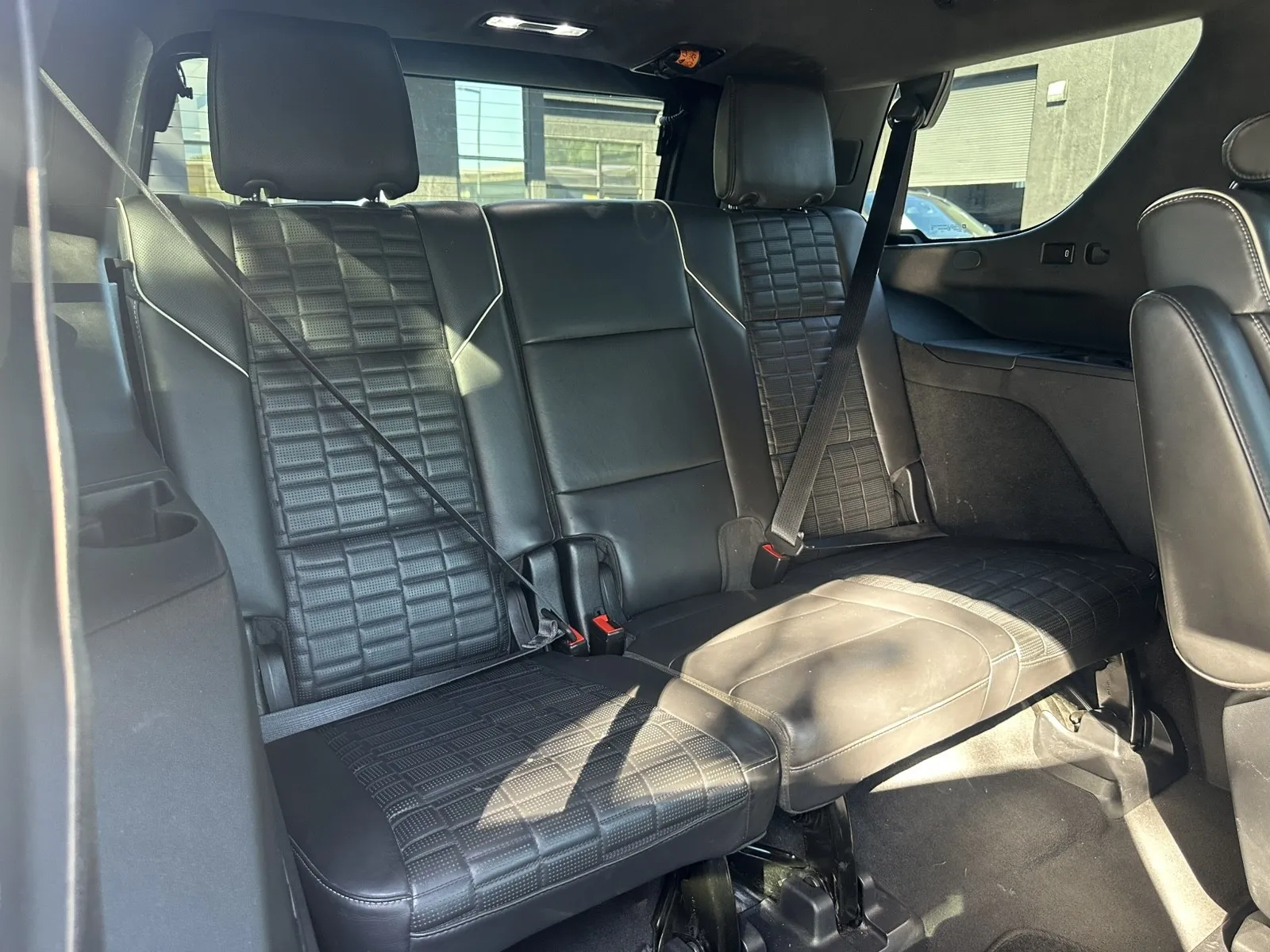 Cadillac Escalade photo 24