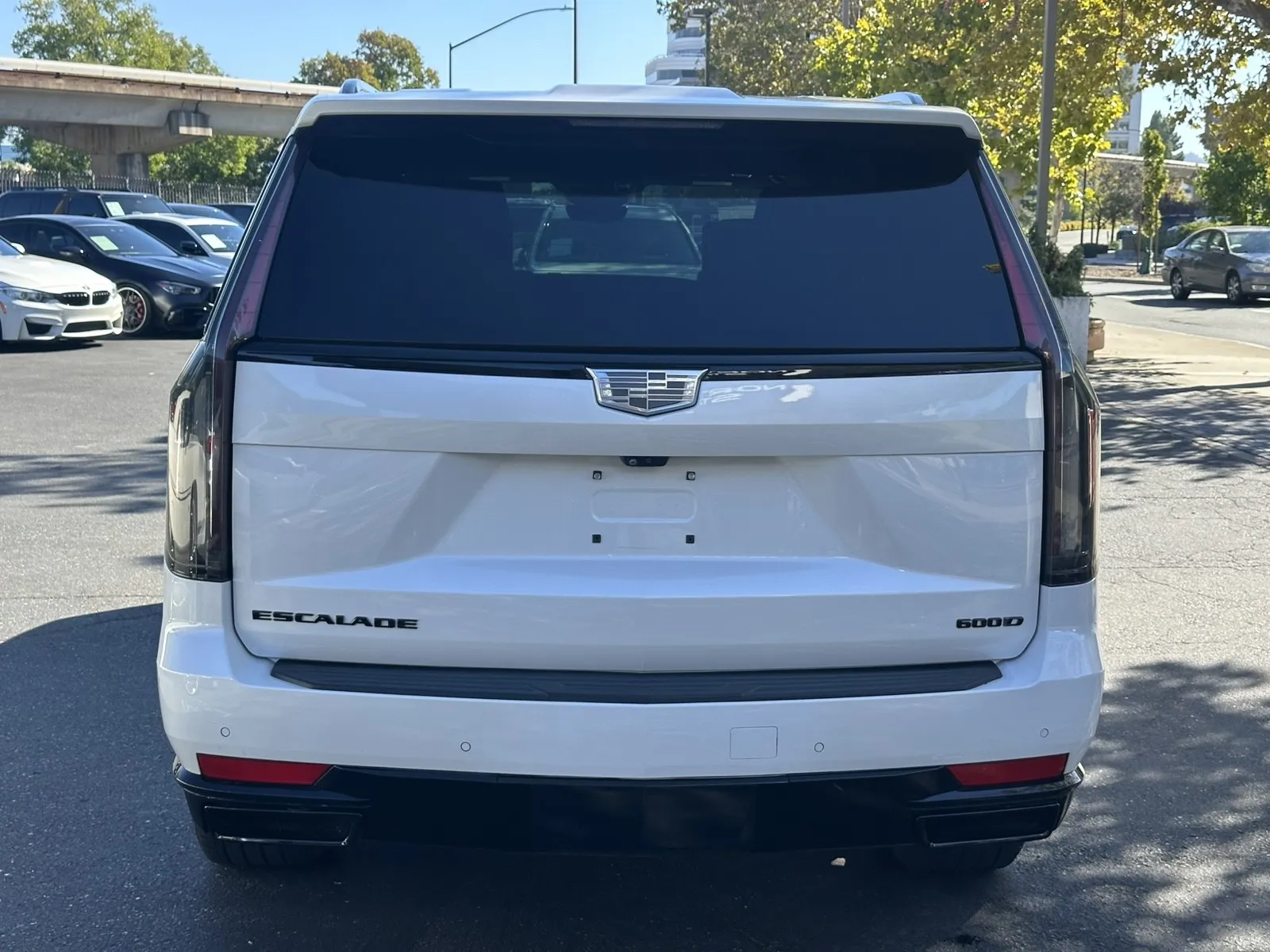 Cadillac Escalade photo 10
