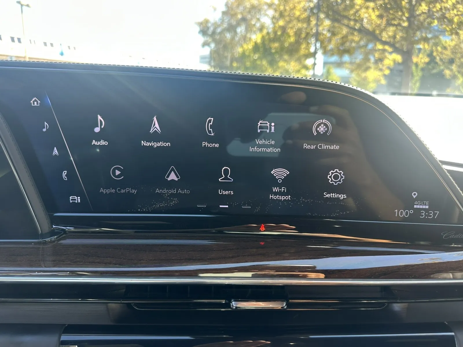 Cadillac Escalade photo 27