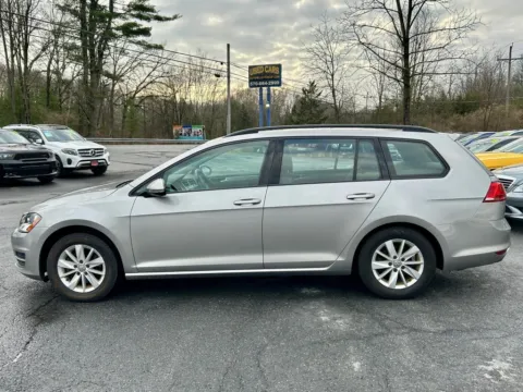 More photos of 2016 Volkswagen Golf SportWagen TSI S Wagon 4D at Auto Valley Group, PA