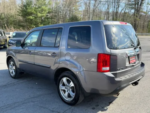 More photos of 2015 Honda Pilot EX-L Sport Utility 4D at Auto Valley Group, PA