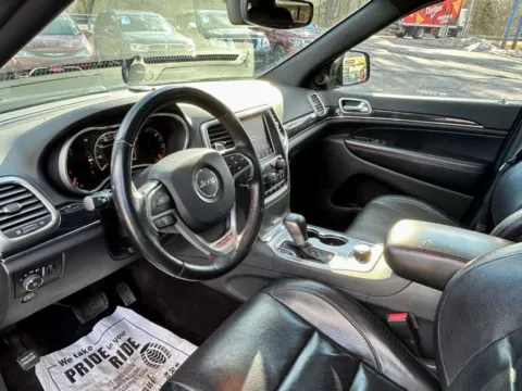 Photos of 2018 Jeep Grand Cherokee Trailhawk Sport Utility 4D for sale in East Stroudsburg, PA at Auto Valley Group