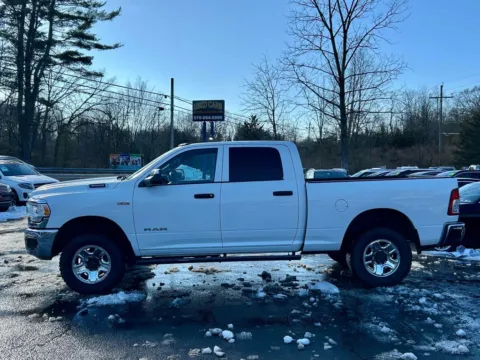More photos of 2019 Ram 3500 Crew Cab Tradesman Pickup 4D 6 1/3 ft at Auto Valley Group, PA