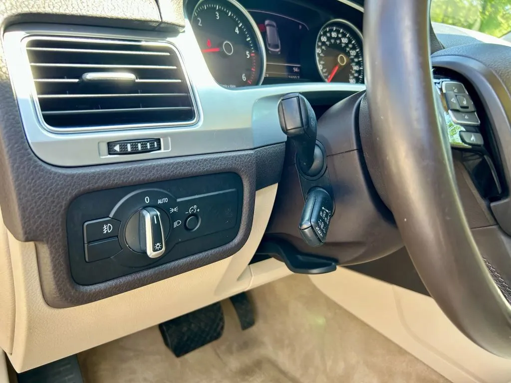 2016 Volkswagen Touareg Lux - Photo 26